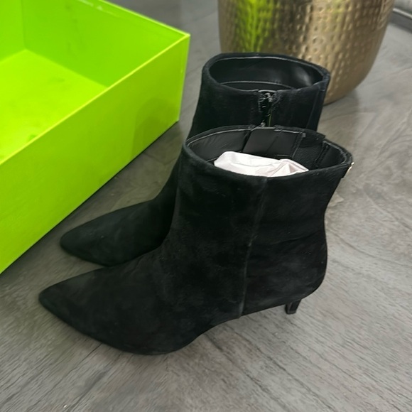 SAM EDELMAN Ulissa Mid-Heel Dress Booties - Picture 7 of 11